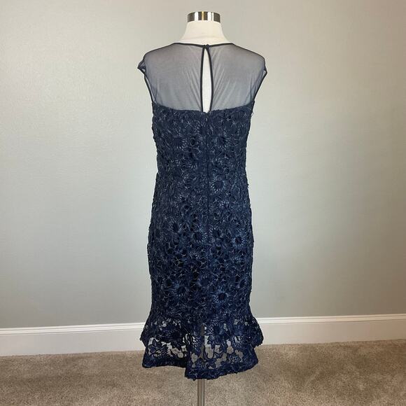 Aidan Mattox Women's Cocktail Dress Size 10 Blue Metallic Lace Midi Sheath - Picture 2 of 12